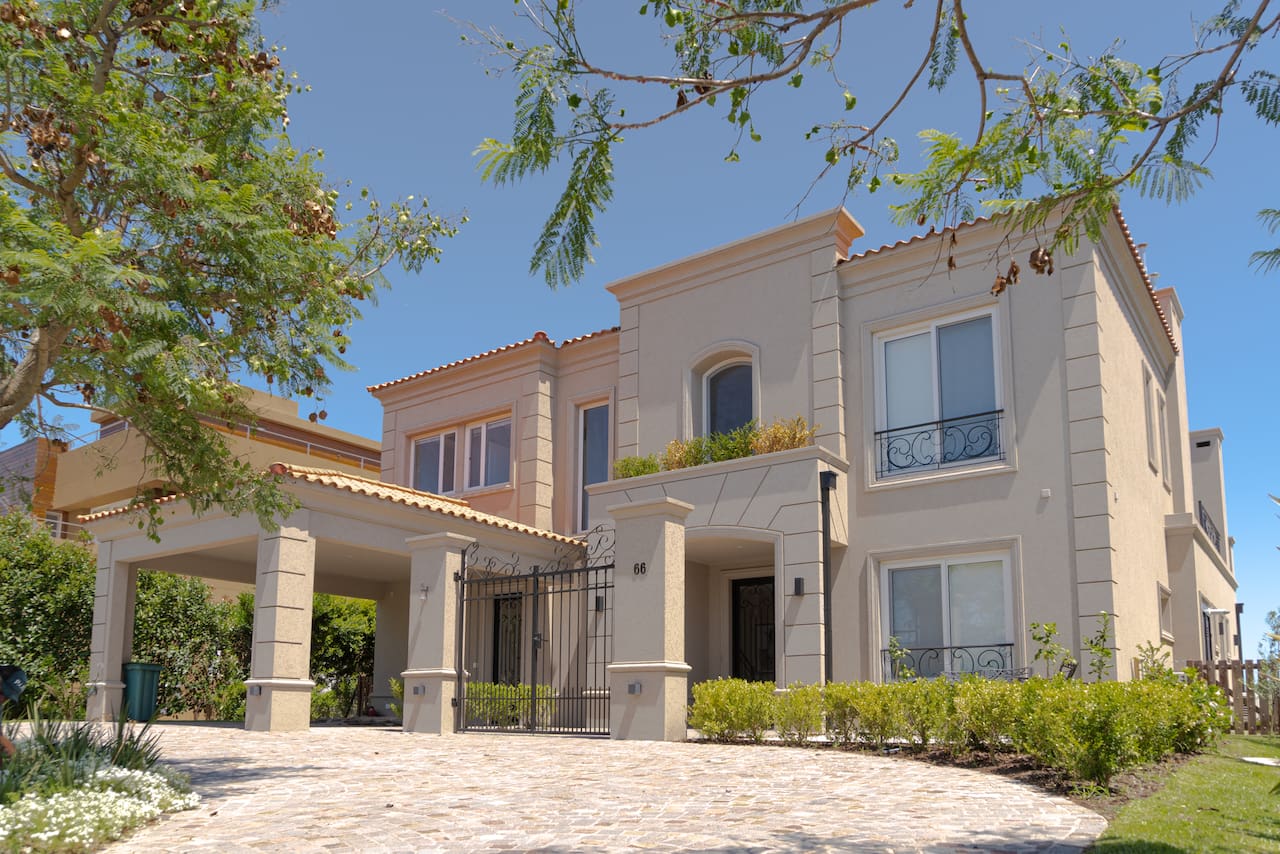 Casa en Barrio Cerrado